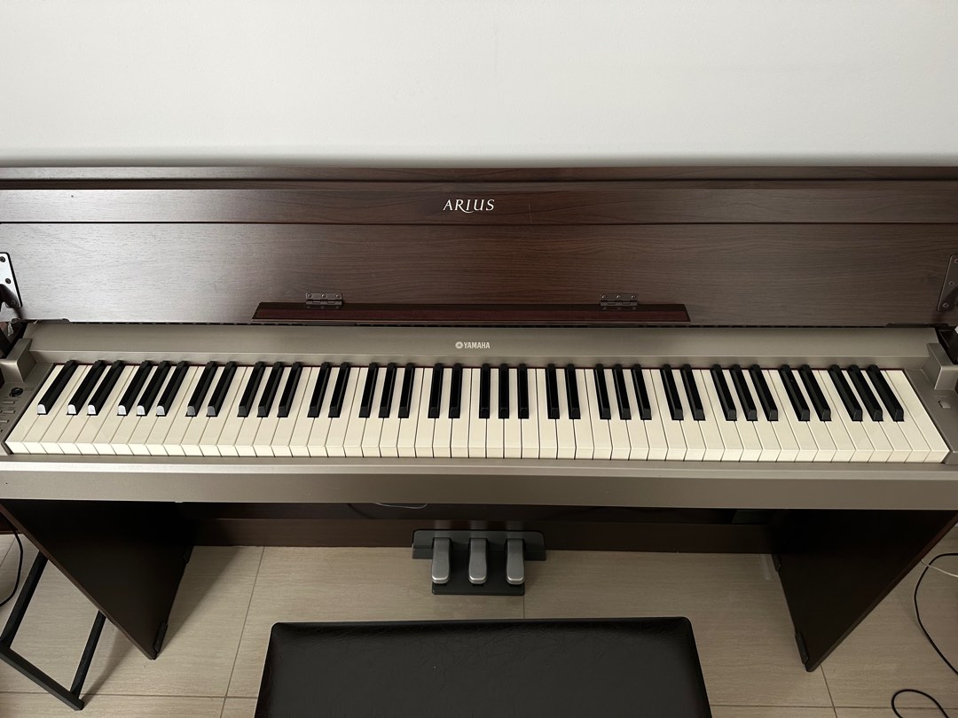 Yamaha Digital Piano Arius YDPS31, Hobbies & Toys, Music & Media