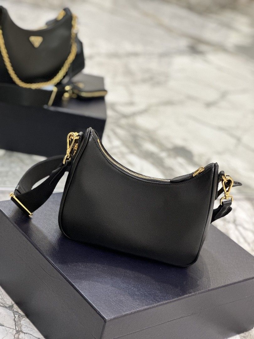 2023 PD hobo bag, Luxury, Bags & Wallets on Carousell