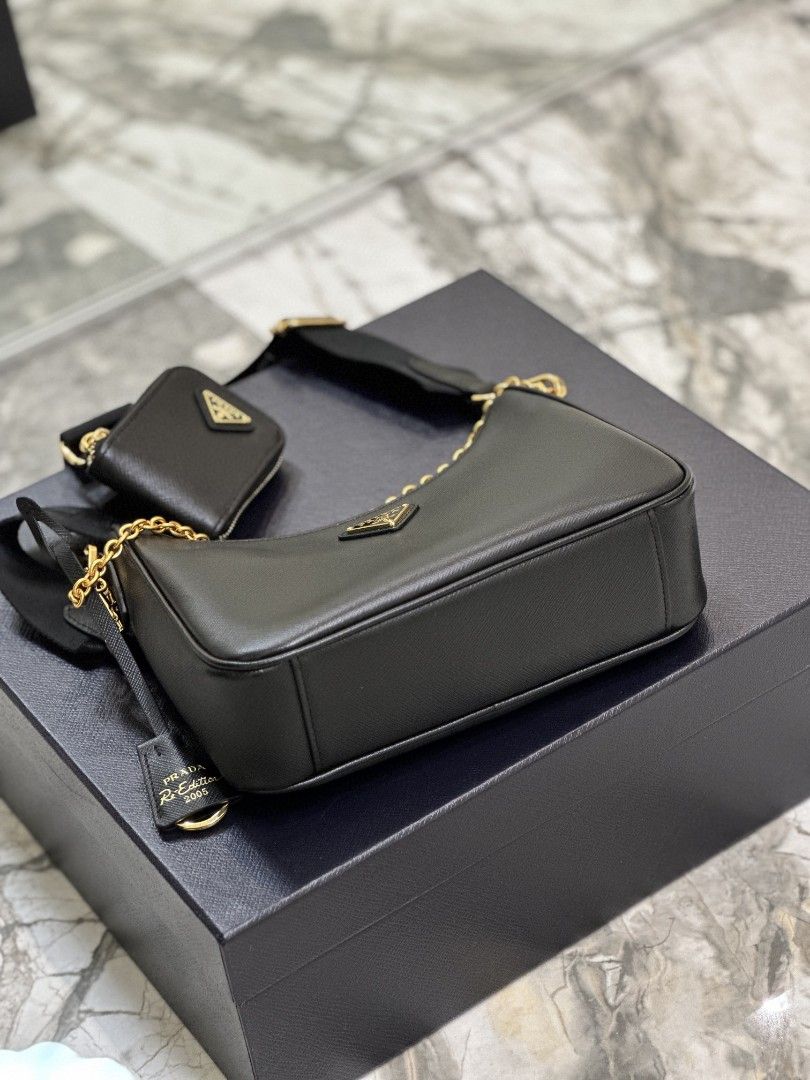 2023 PD hobo bag, Luxury, Bags & Wallets on Carousell