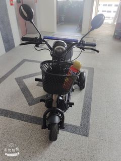 (Category: ) located in . Submitted by Francislim (Listing ID 1208711326, Image 1). Description: .