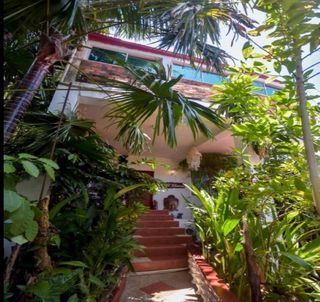 For Sale: 3 Storey Boracay House and Lot
