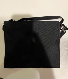 （分類：）位於 。 由 Chris181818 提交（商品編號 1208814202，圖片 1）。簡介： 。