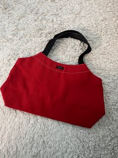 （分類：）位於 。 由 dadadodosusu 提交（商品編號 1208796234，圖片 1）。簡介： 。
