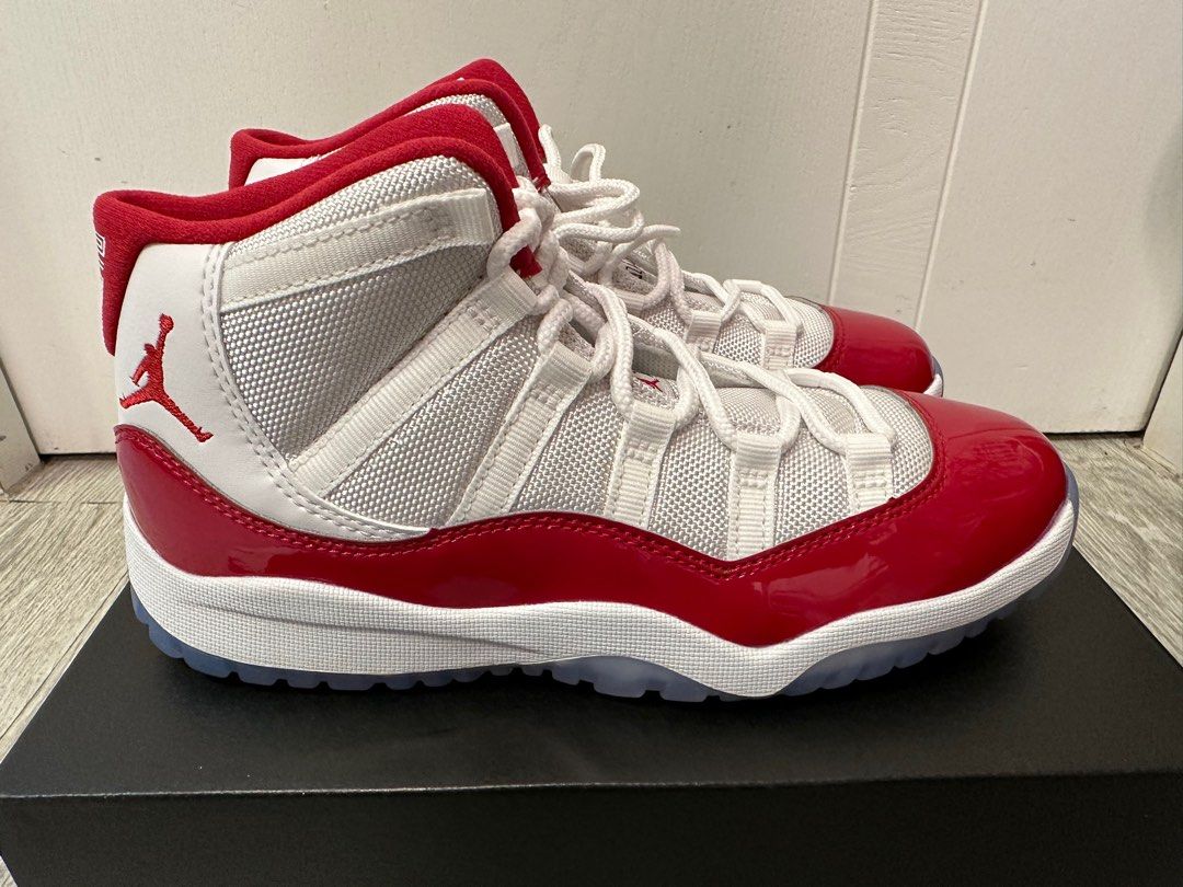 Jordan 11 cheap size 3y