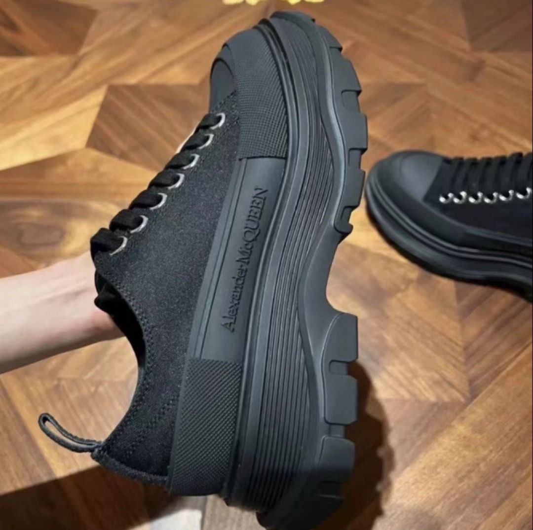 Alexander mcqueen hotsell 42.5