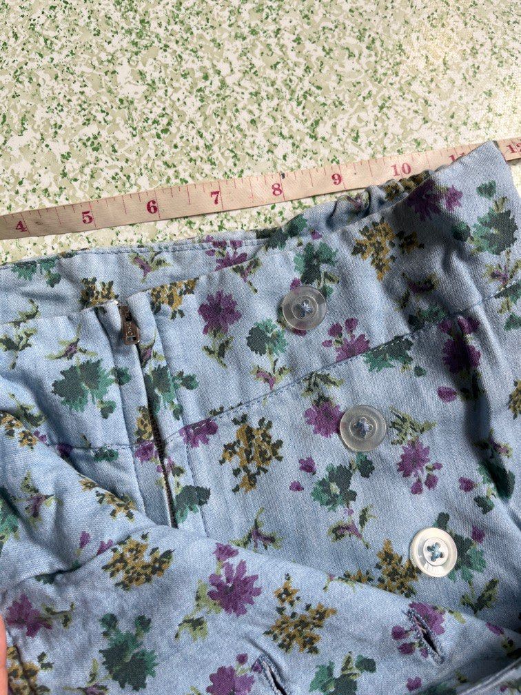 Apple & Eve high waist shorts (Category: Shorts) located in Malabon City. Submitted by michcho (Listing ID 1208732695, Image 2). Description: Apple & Eve high waist shorts with buttons and zipper. Garterized at the back. 100% polyester .