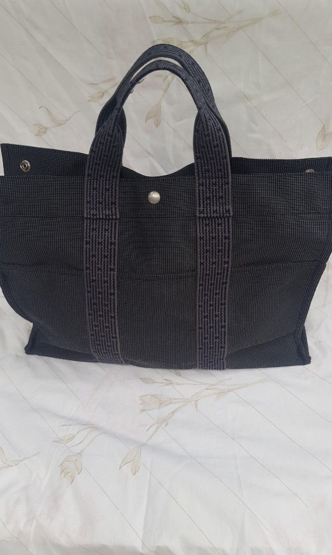 Authentic Hermes vintage canvas tote, Luxury, Bags & Wallets on Carousell