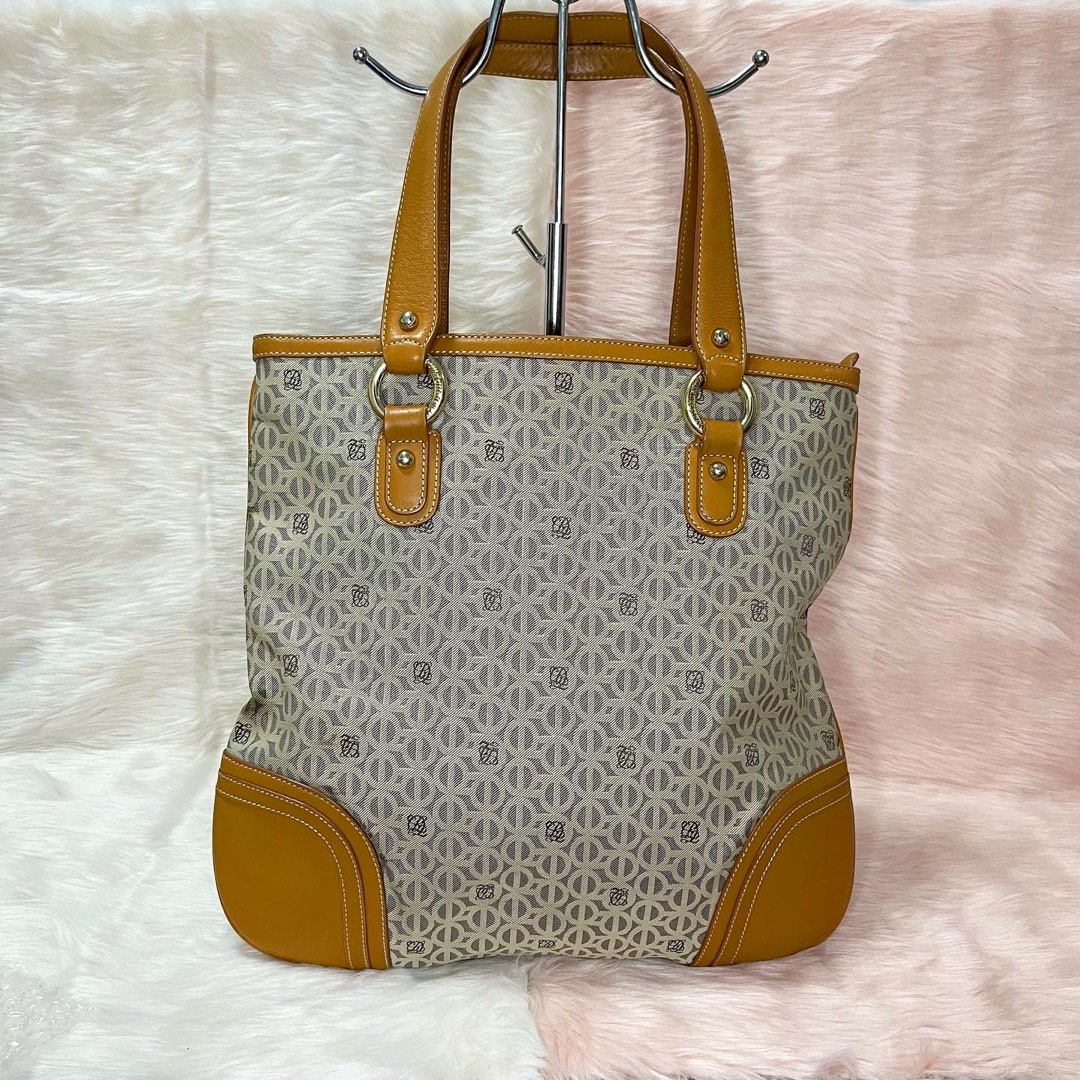 Louis Quatorze Vintage Tote Bag, Luxury, Bags & Wallets on Carousell