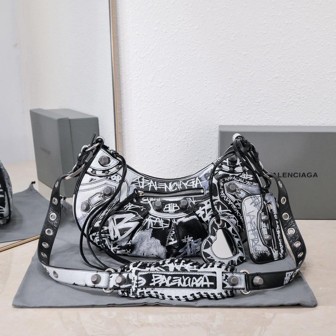 Balenciaga graffiti shoulder bag sales