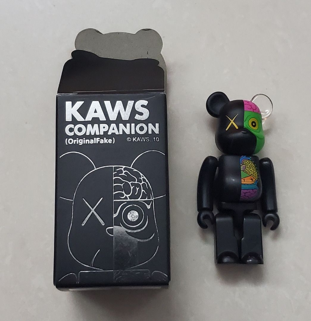 Bearbrick 100% Kaws Companion Be@rbrick Dissected Black, 興趣及