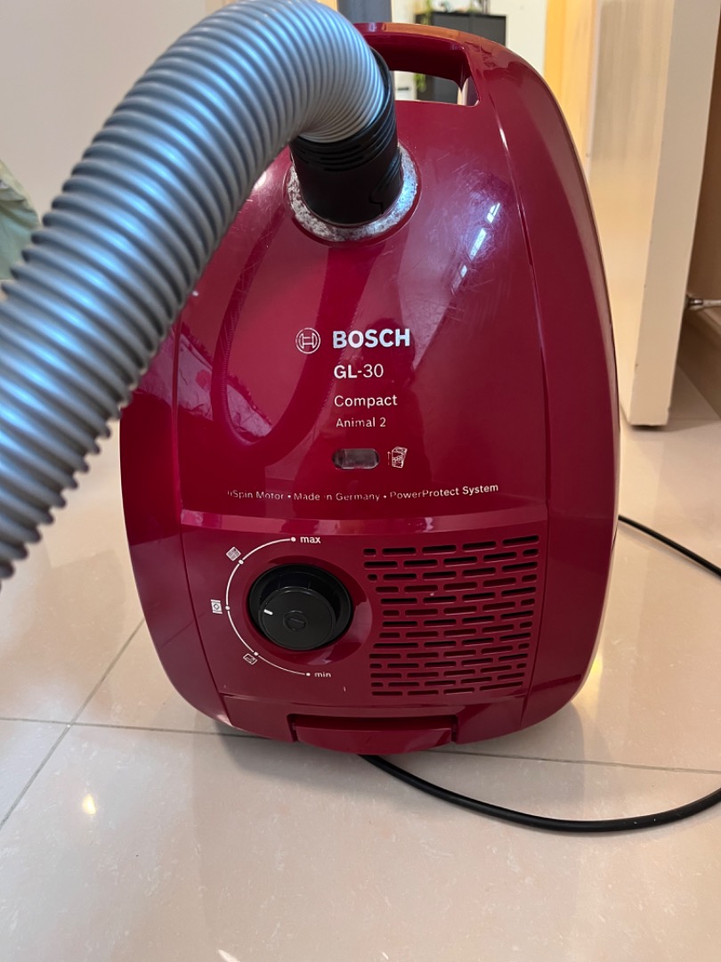 Bosch Vacuum cleaner, 家庭電器, 吸塵機 ＆ 家居清潔電器 Carousell