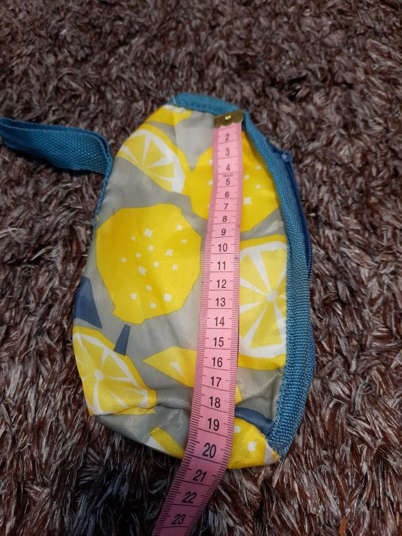 BOTTLE THERMAL HOLDER, Women's Fashion, Jewelry & Organizers, Accessory