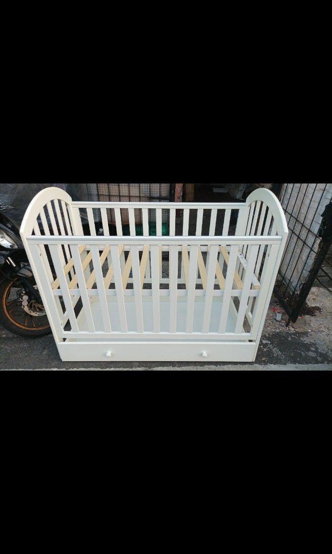 Marlow cot mothercare clearance