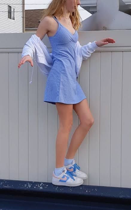Brandy Melville Women's Amara Dress Blue Floral Mini V Neck Criss