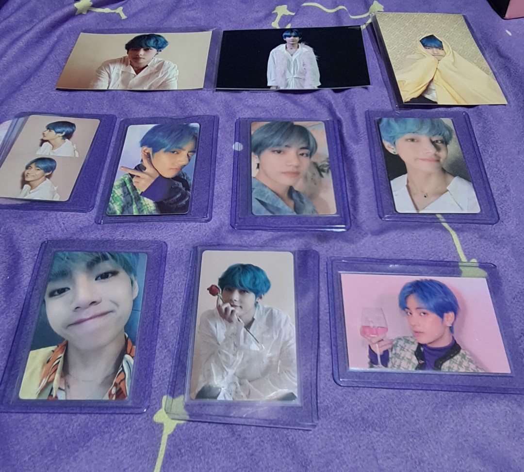 BTS V TAEHYUNG BLUE HAIR / BLUEBERRY PHOTOCARDS AND POSTCARDS, Hobbies &  Toys, Memorabilia & Collectibles, K-Wave on Carousell