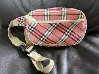 （分類：）位於 。 由 i_keep_your_secrets 提交（商品編號 1208811739，圖片 1）。簡介： 。