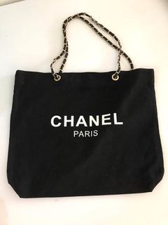 Chanel beaute tote bag