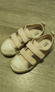 (Category: ) located in . Submitted by babycmummy (Listing ID 1208788560, Image 1). Description: .