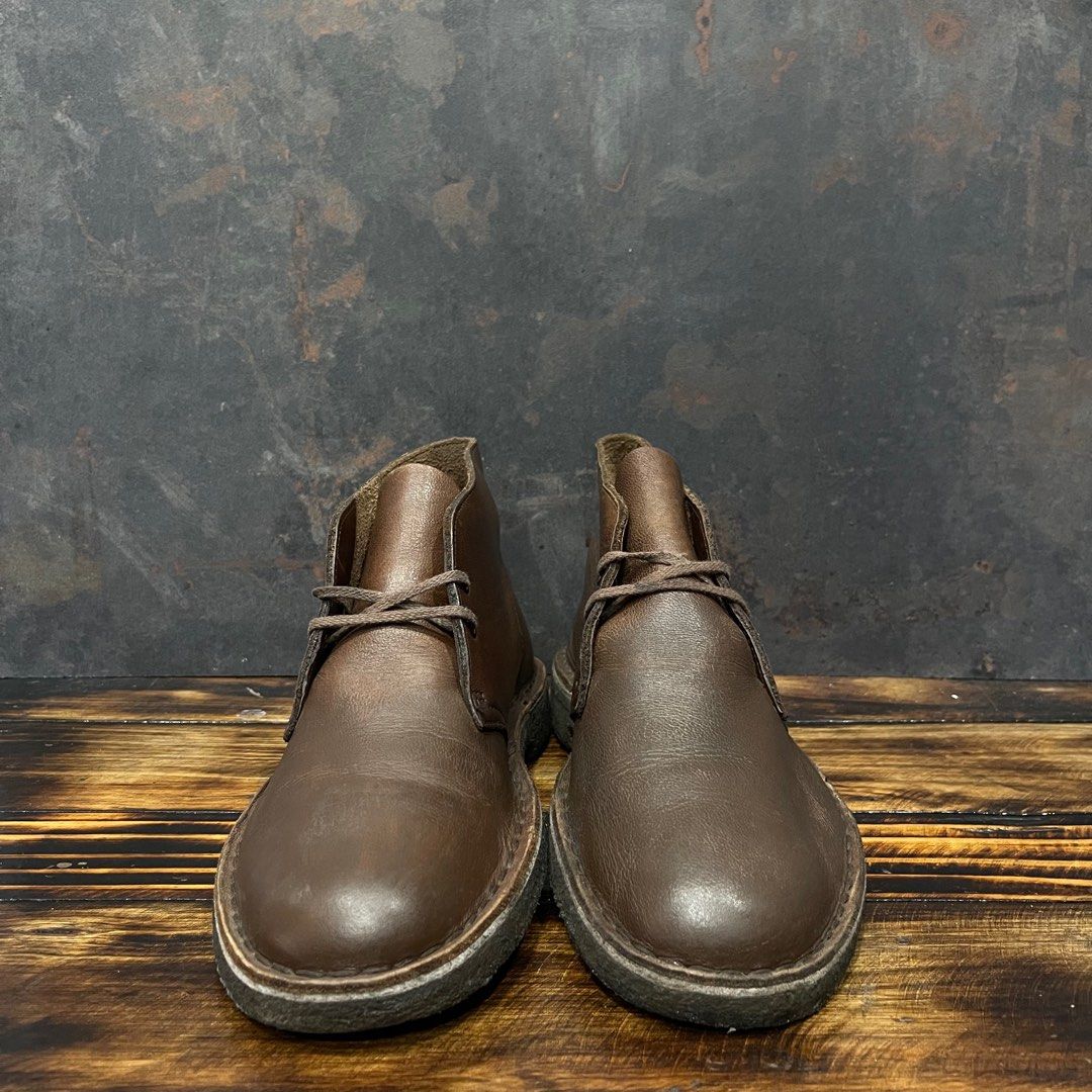 Clarks desert boots 6.5 hotsell