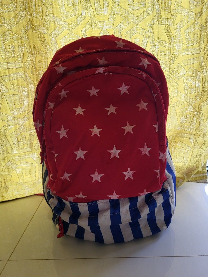 Converse red backpack, Women's Fashion, Bags & Wallets, Backpacks on