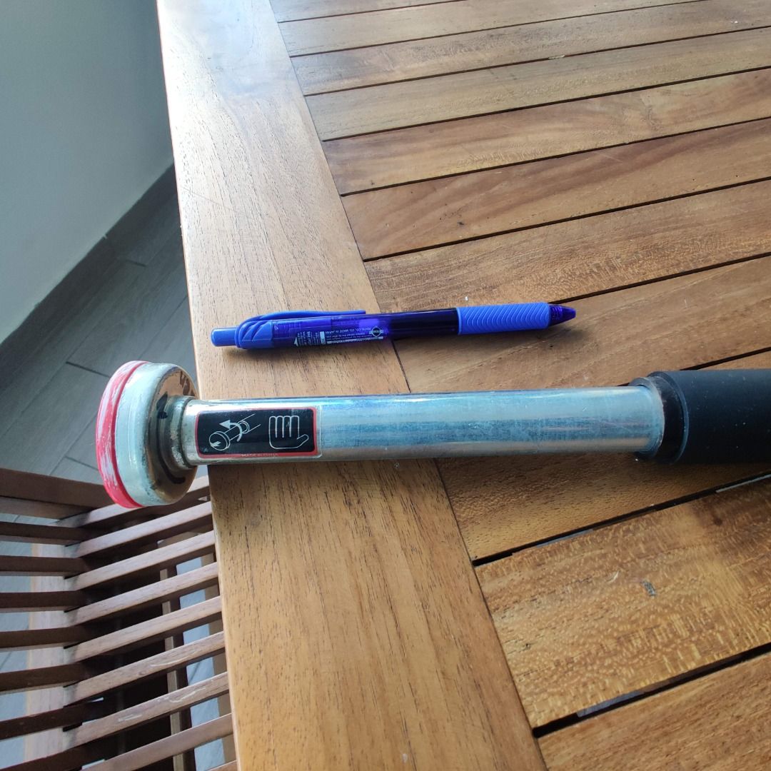 Decathlon DOMYOS PullUp Bar for door frames 70cm95cm, Sports Equipment, Exercise & Fitness