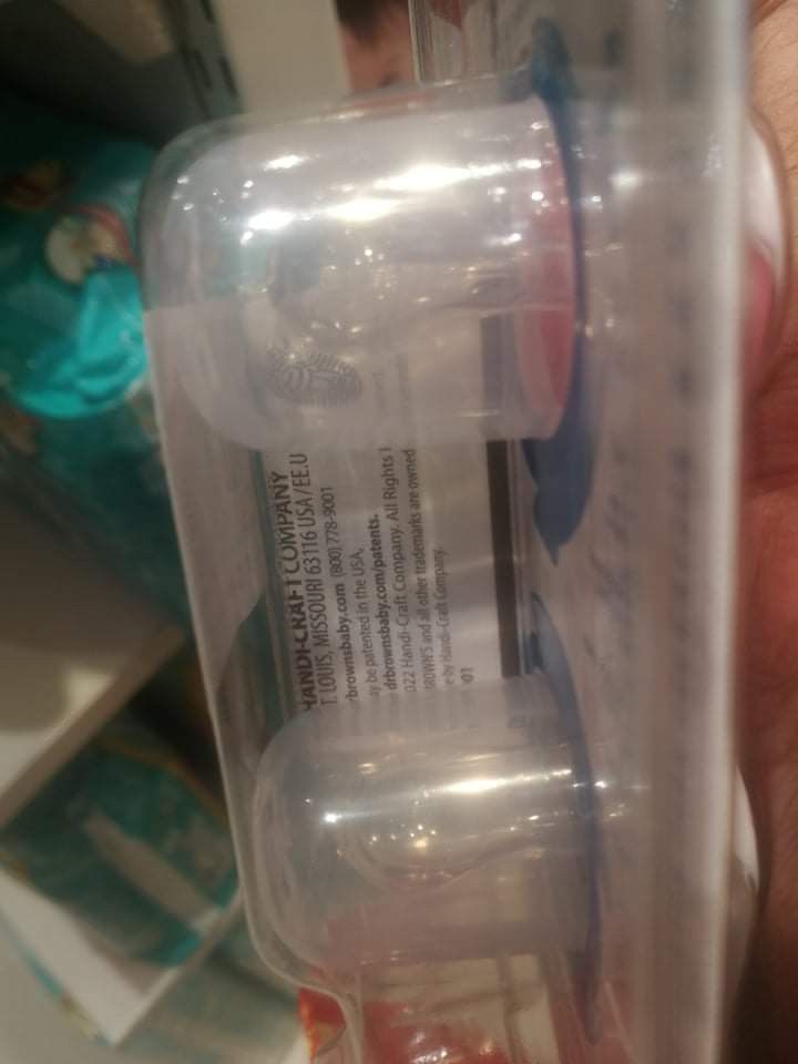 Dr Brown Pacifier (Category: Soothers & Pacifiers) located in Navotas City. Submitted by jcolds (Listing ID 1208753773, Image 1). Description: never been used kasi ayaw ni baby., hndi nya sguro gusto ung chupon ng pacifier.. Wala na ung lagayan ng pacifier., just bought this January lang., pmapatulog lng sana since br. thanks eastfeed c baby.. PM nlng sa interested.