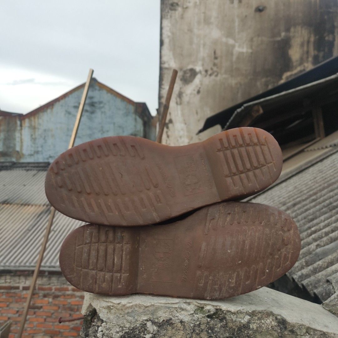 DR. MARTENS 1919 VINTAGE RED, Fesyen Pria, Sepatu , Sepatu Boot di ...