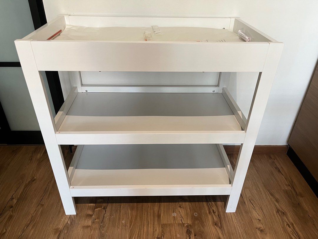 East coast changing shop table
