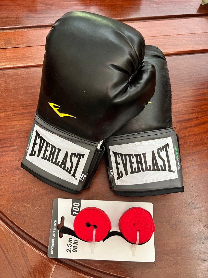 Everlast 8oz Black Pro Style Training Boxing Gloves--- Brand New in Package