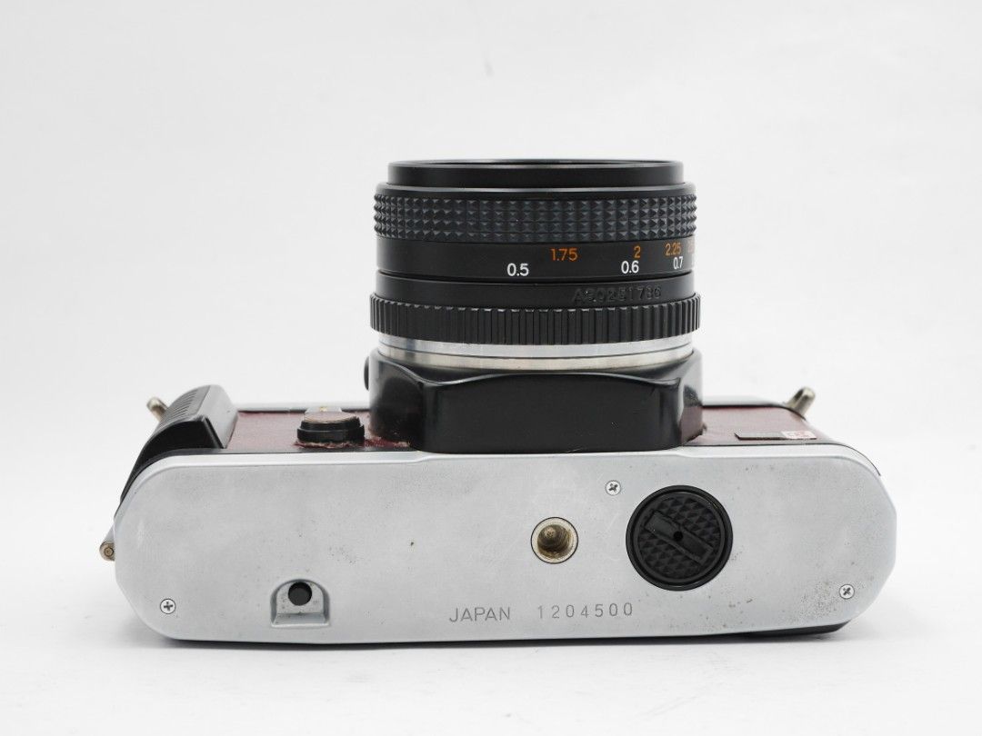 [FILM TESTED] Yashica FX7 Super Film SLR + Yashinon ML 50mm F2 lens