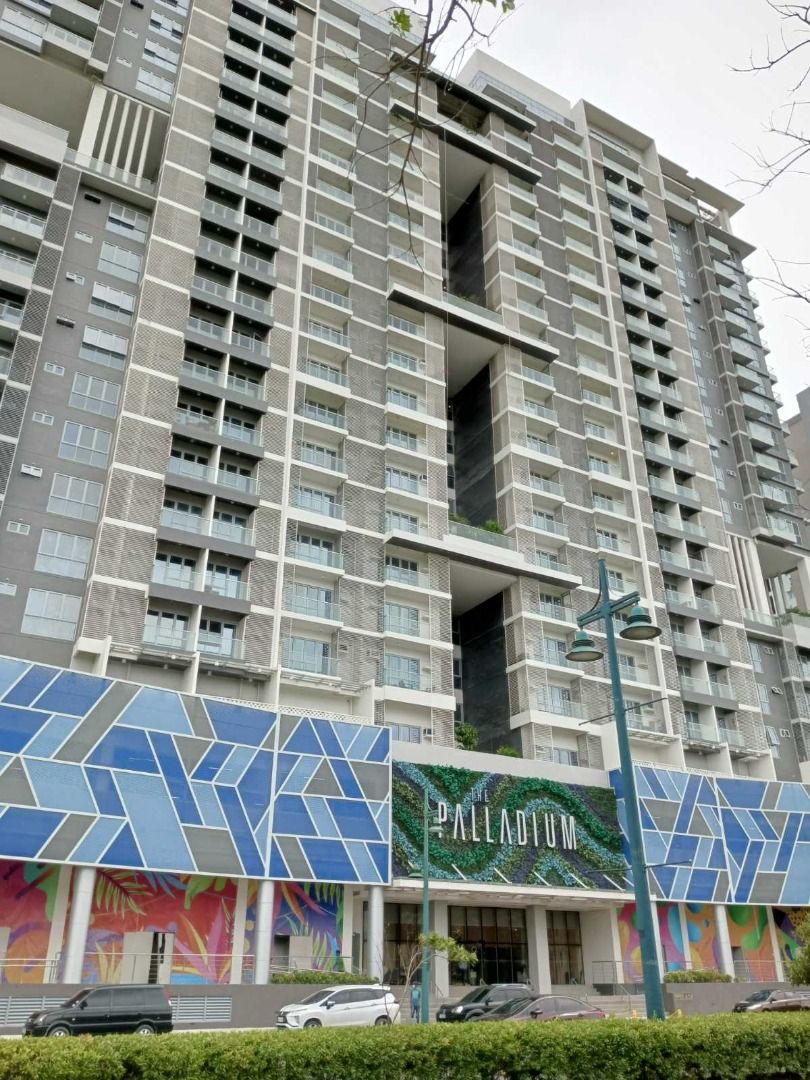 For Sale ILOILO executive Studio unit in The Palladium, for P8.86M
