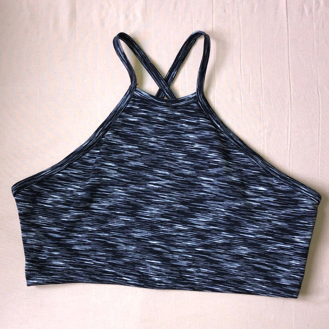 Forever 21 activewear tops hotsell