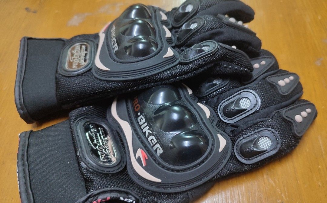 FULL FINGER MOTORCYCLE GLOVES, Men's Fashion, Watches & Accessories