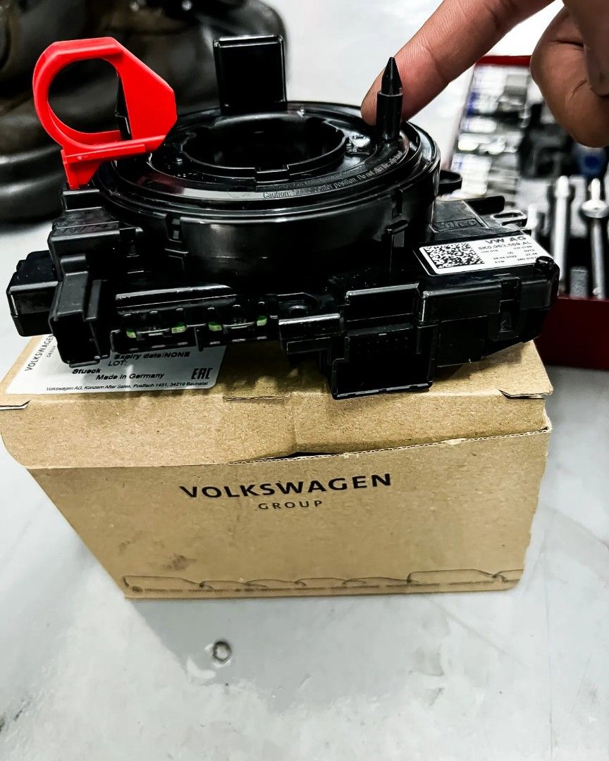 Genuine VW Clock Spring Assembly Change!!!, Car Accessories, Car