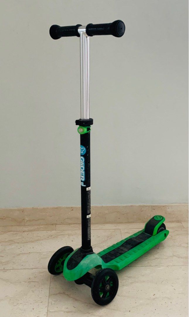 Glider XL skate scooter, Babies & Kids, Going Out, Strollers on Carousell