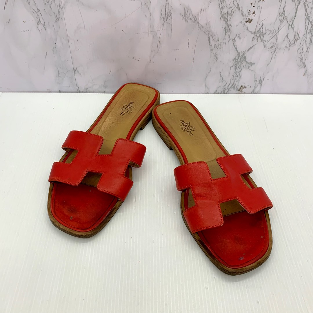 Red hermes clearance sandals