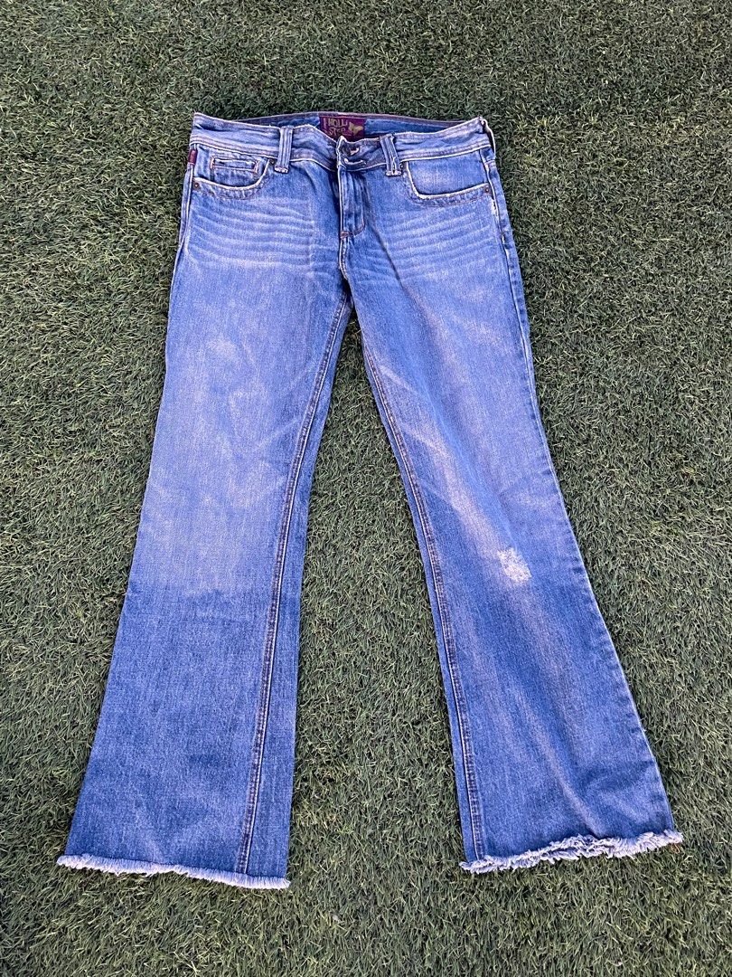 HOLLISTER Wide Leg Jeans, Women's Fashion, Bottoms, Jeans on Carousell
