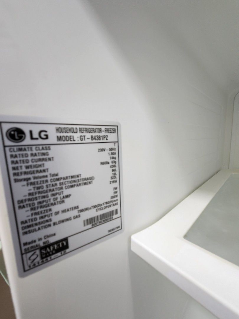 LG smart fridge, TV & Home Appliances, Kitchen Appliances