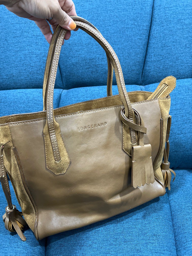Longchamp discount penelope medium