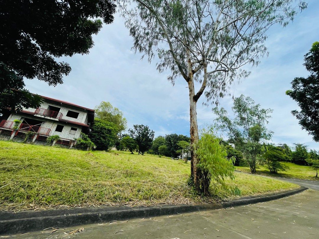 Lot for sale in Havila Highlands Pointe Taytay Rizal 262 sqm, Property