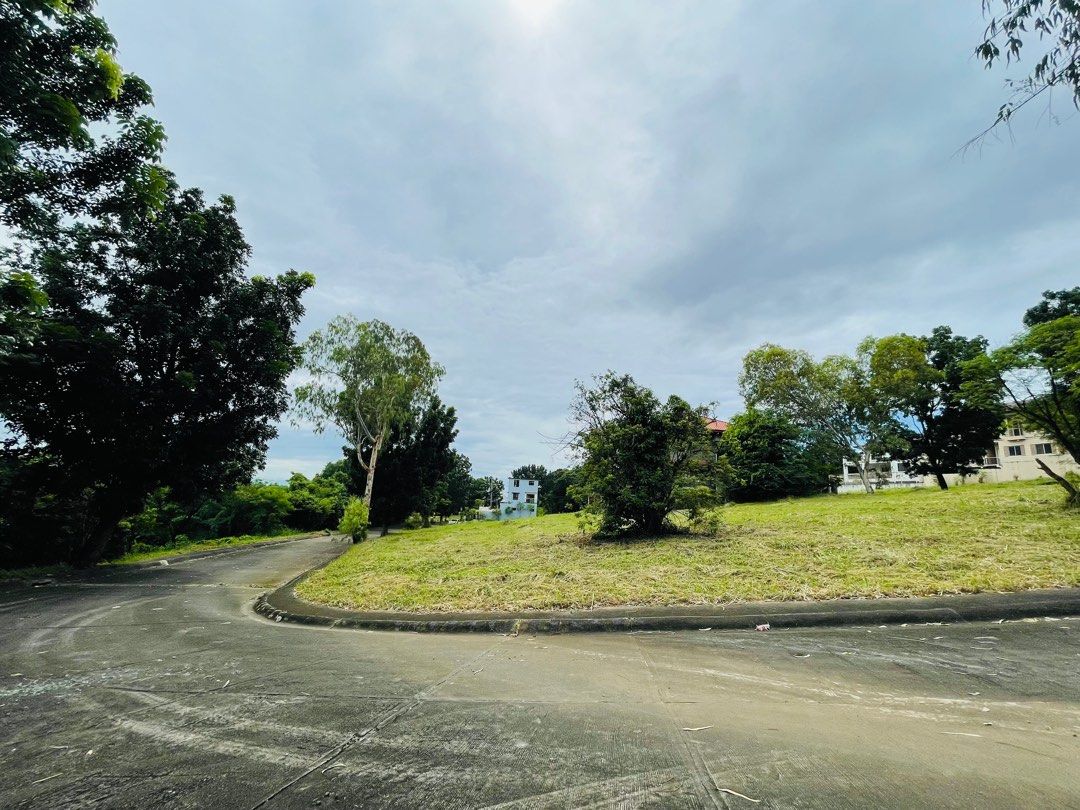 Lot for sale in Havila Highlands Pointe Taytay Rizal 262 sqm, Property