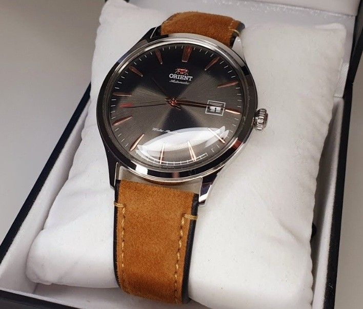 Mens grey cheap leather watch