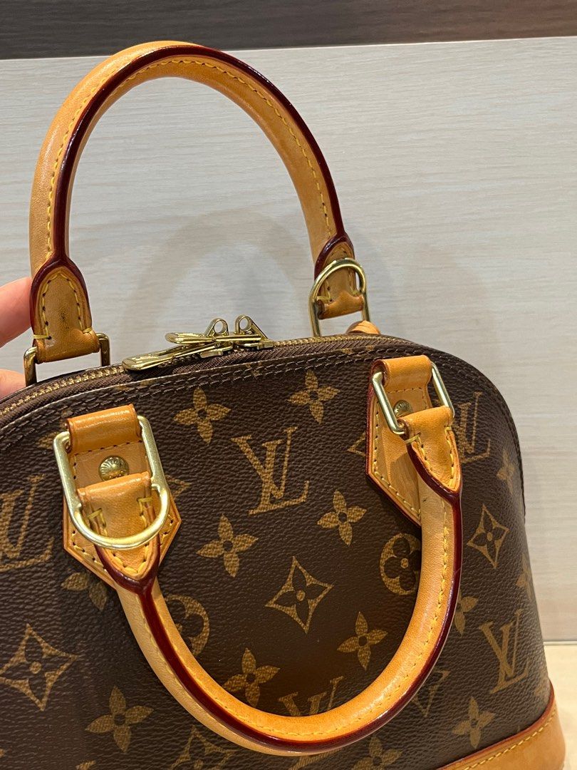 Polene Numero Un Nano VS Louis Vuitton Alma BB