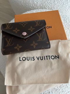 💯 Authentic LV VICTORINE WALLET, Luxury, Bags & Wallets on Carousell