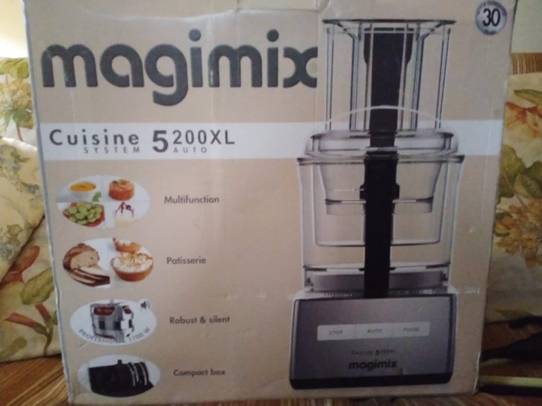 Magimix food processor, TV & Home Appliances, Kitchen Appliances, Hand