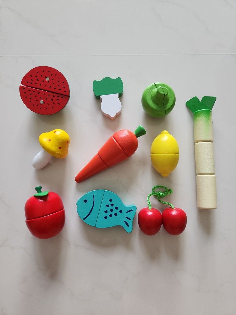 Wooden Fruits and Vegetables, Hobbies & Toys, Toys & Games on