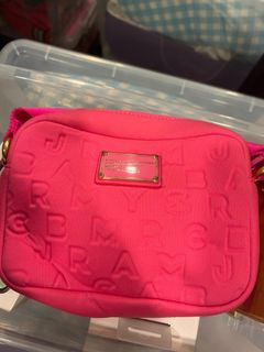 (Category: ) located in . Submitted by hojichalattenosugar (Listing ID 1208822280, Image 1). Description: .