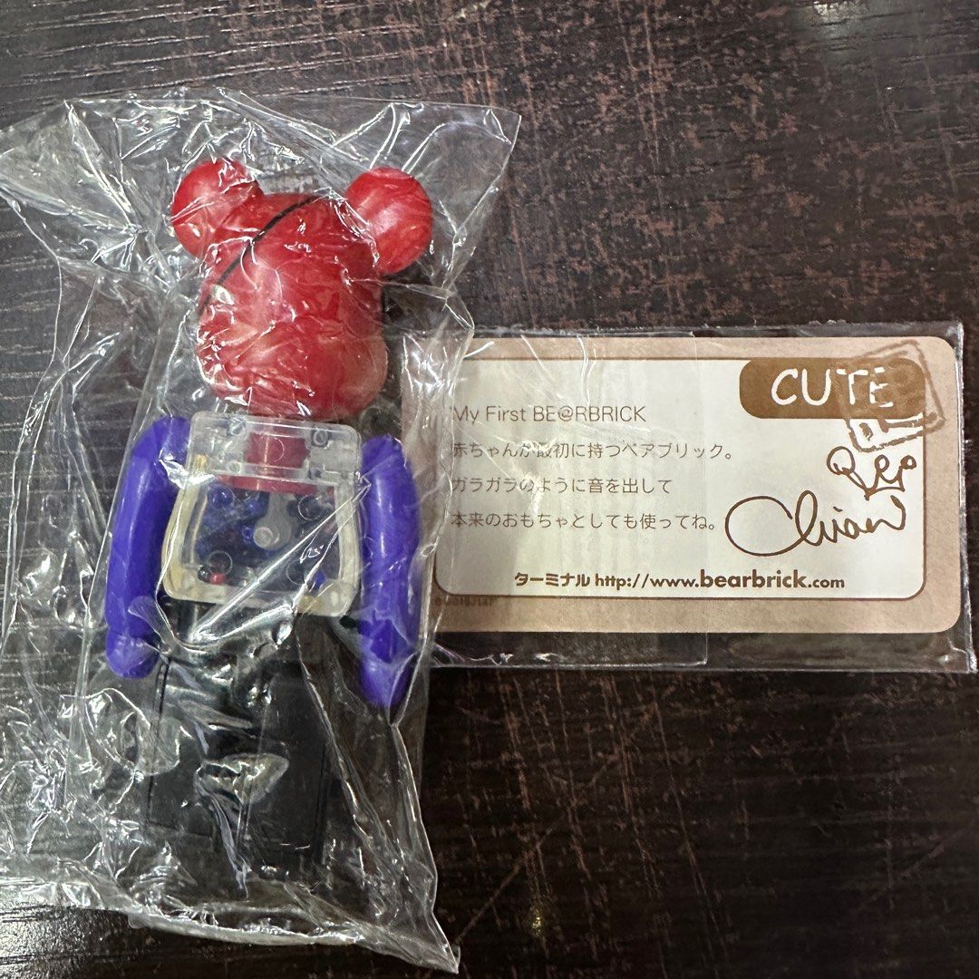 ベアブリック　シリーズ15　CUTE　千秋　／　BE@RBRICK　ちあき マカオでは10000％サイズのアートインスタレーションも登場。生みの親
