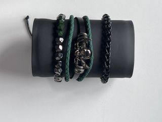 (Category: ) located in . Submitted by randomxo (Listing ID 1208774246, Image 1). Description: .