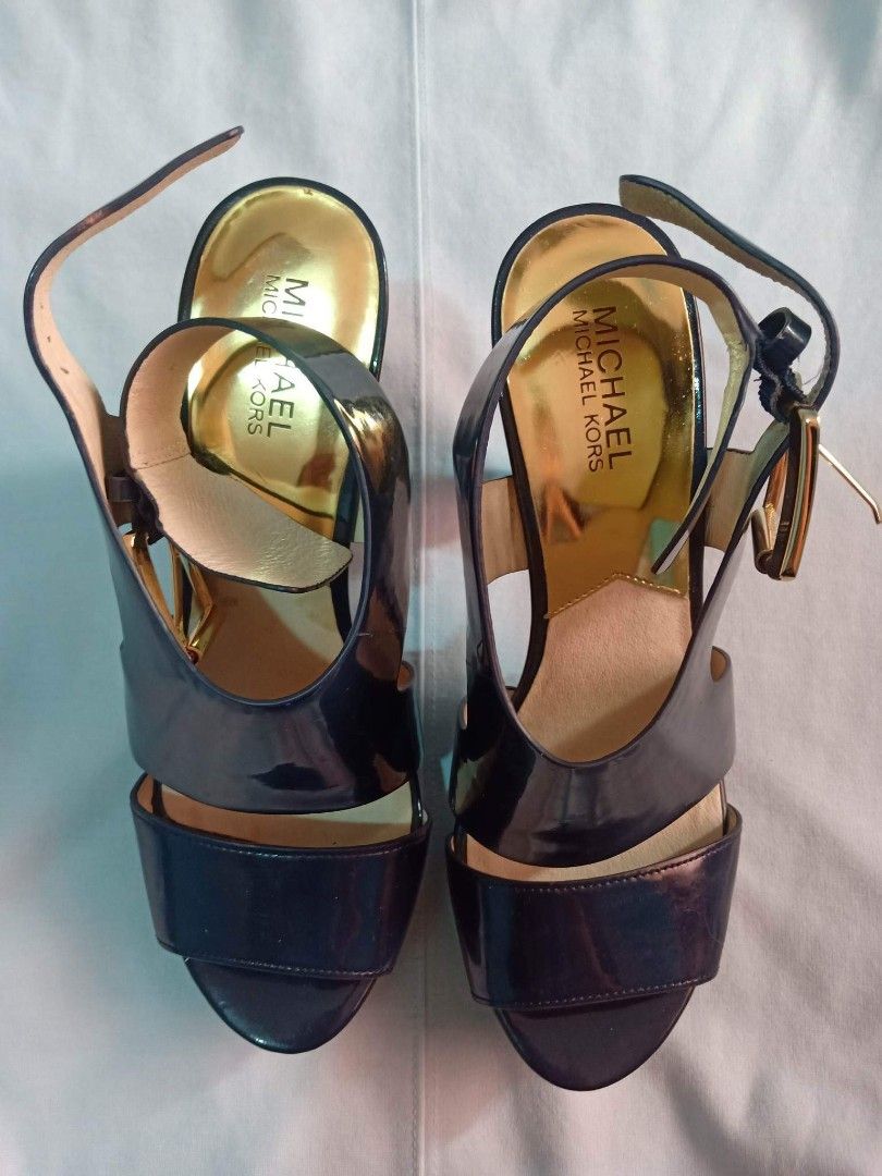 Michael Kors Women's Carla Platform, Women's Fashion, Footwear, Heels on  Carousell